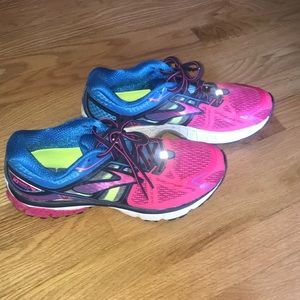 Brooks Ravenna 6 sz11